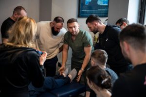 Curs HVLA chiropractică la Chișinău, predat de Cristian Drosu, cu diplomă MedBoost Academy